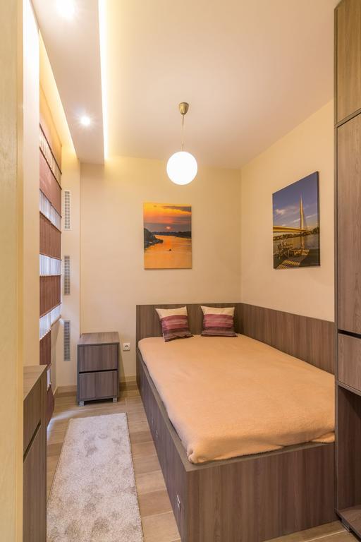 1A Moment Apartment 베오그라드 외부 사진